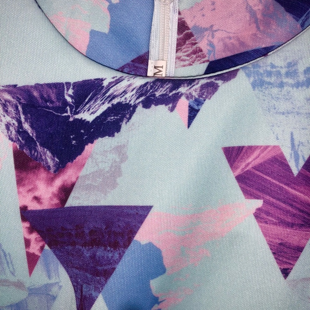 Romper - Picture 2 of 4